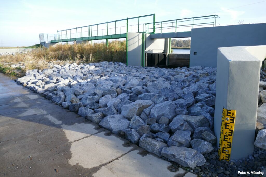 Hydraulic engineering installation at the Fiddichower Polder (10)